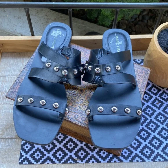 Marc Fisher Burlina Slides size 6.5 - Picture 3 of 4